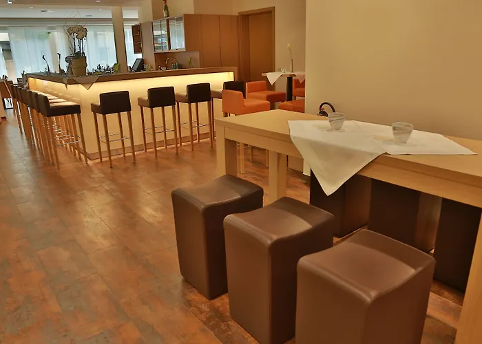 阿尔代酒店 3* 威滕