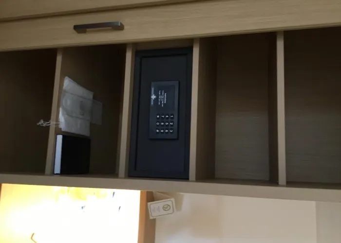 阿尔代酒店 酒店